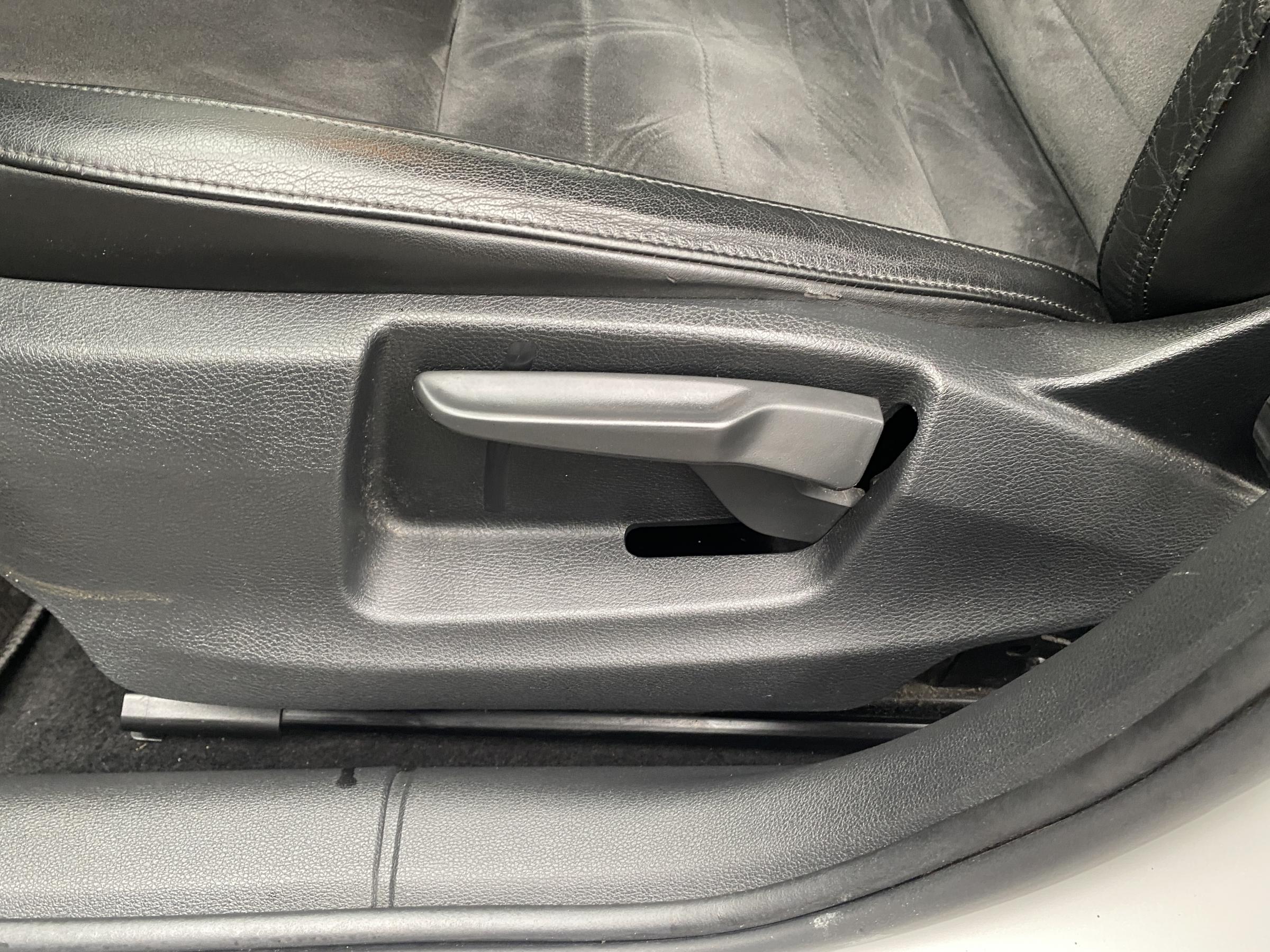 Škoda Octavia III, 2013 - pohled č. 14