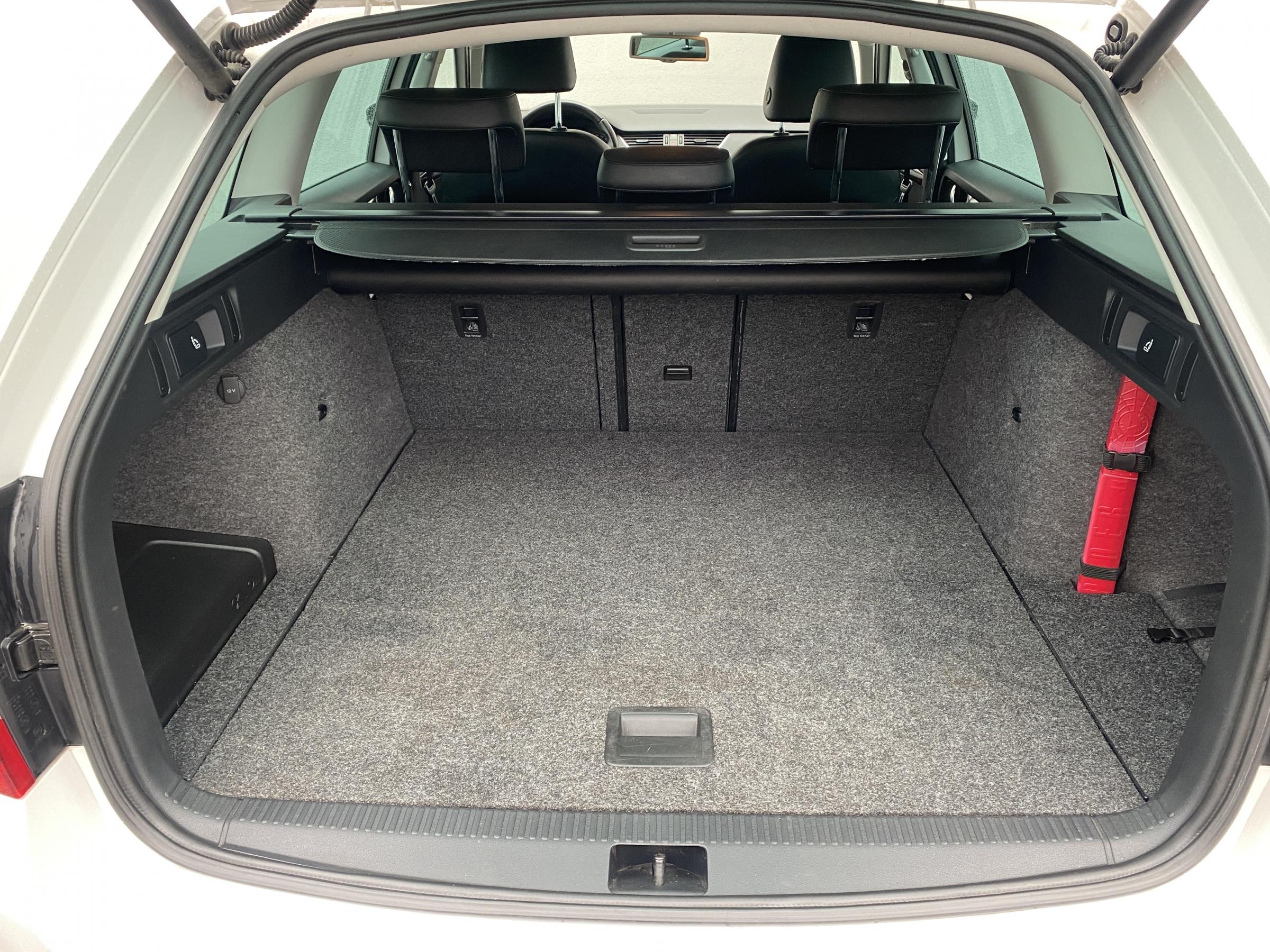 Škoda Octavia III, 2013 - pohled č. 7