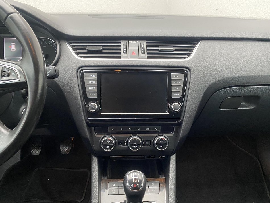 Škoda Octavia III 1.6 TDi Elegance