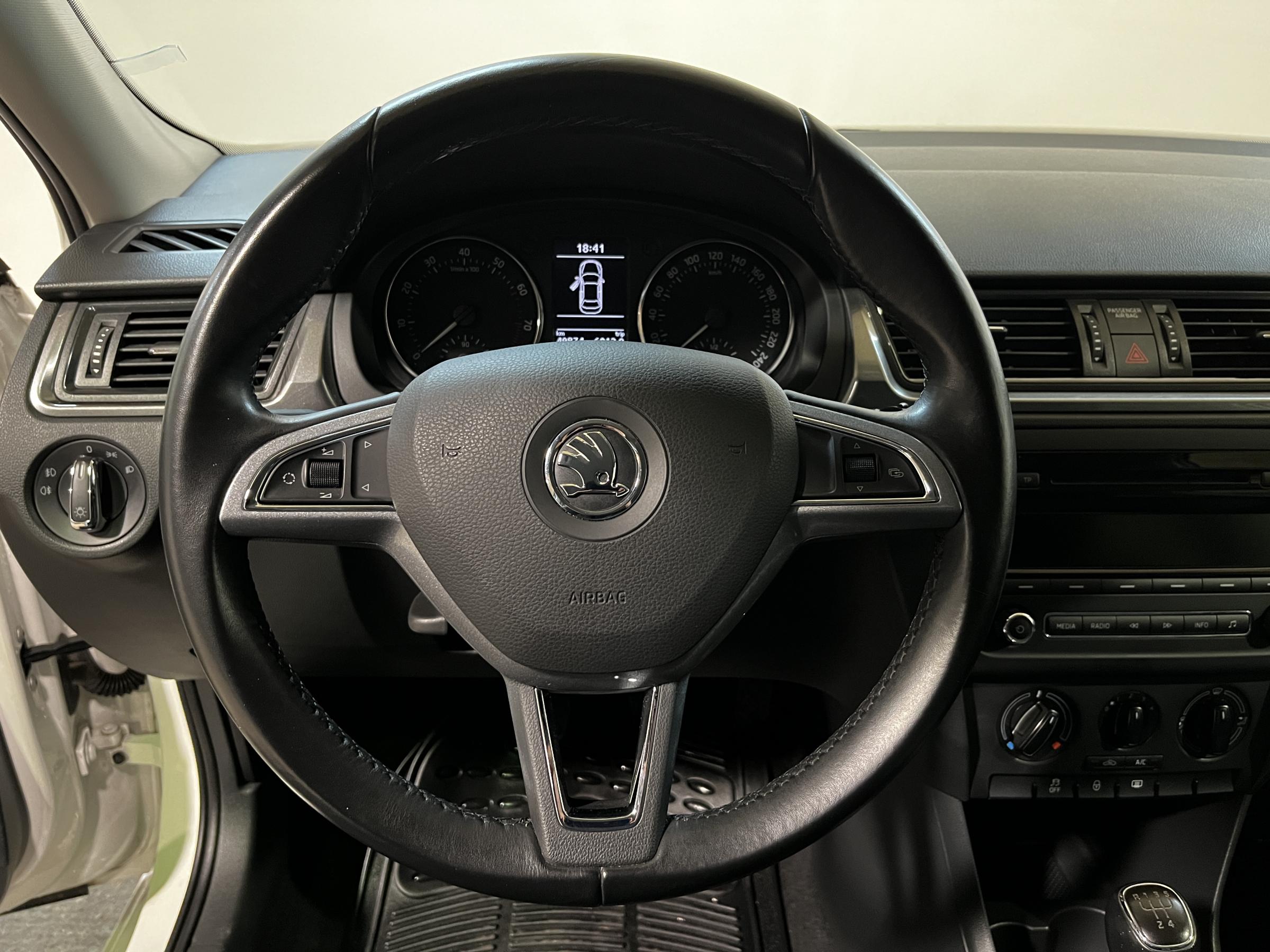 Škoda Rapid, 2015 - pohled č. 14