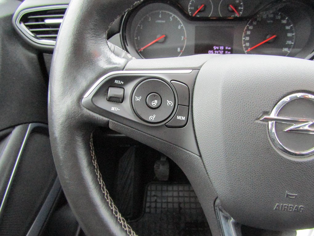 Opel Crossland X 1.2i 