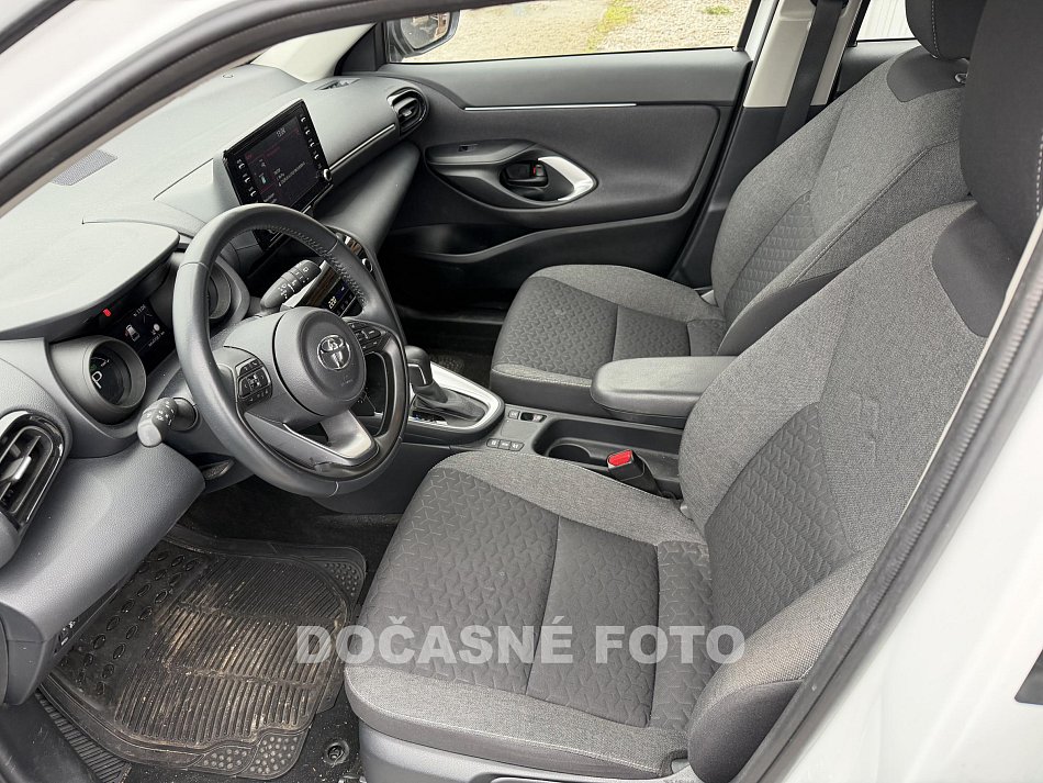 Toyota Yaris 1.5 Hybrid Comfort Cross