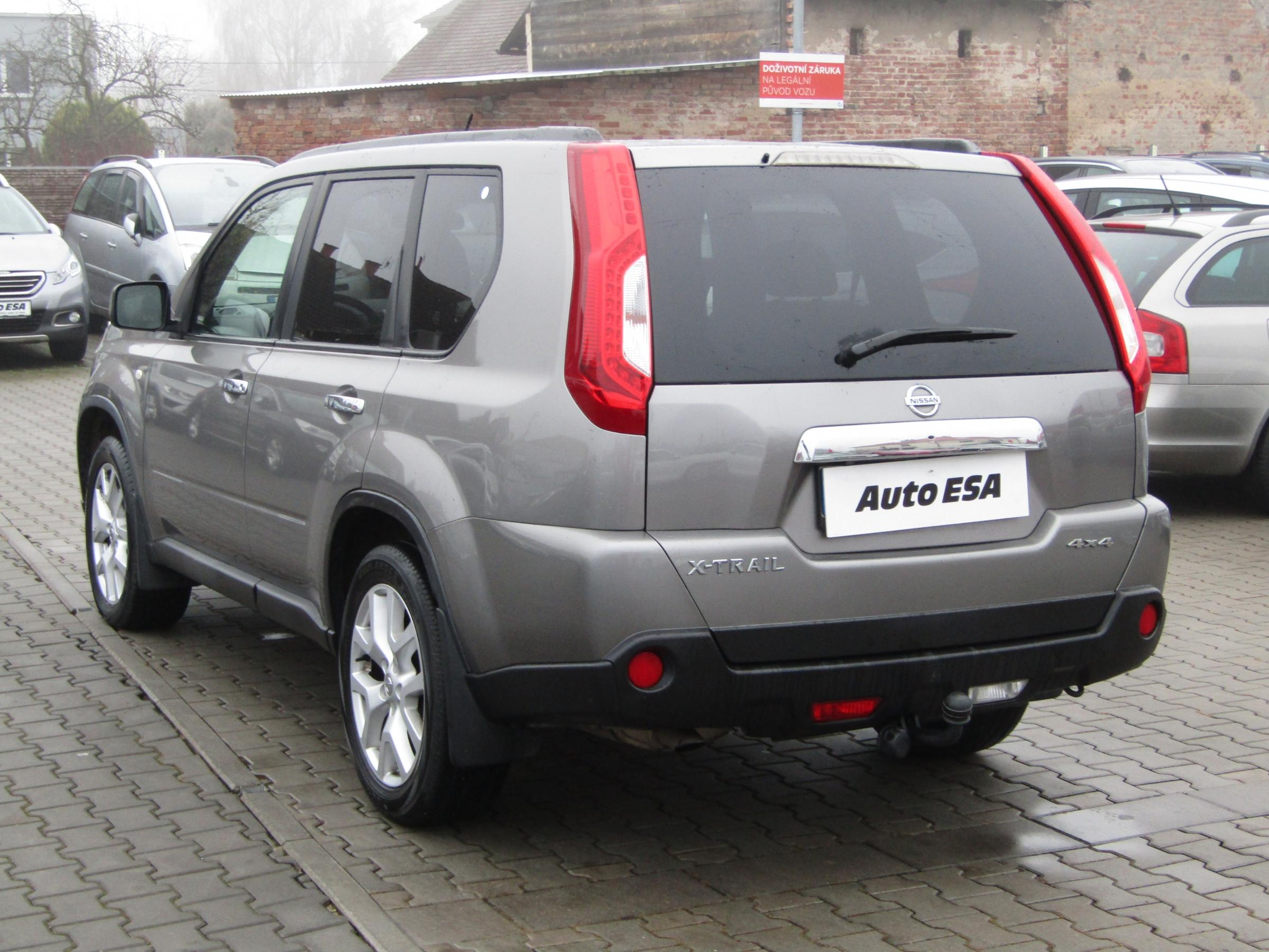Nissan X-Trail, 2012 - pohled č. 6