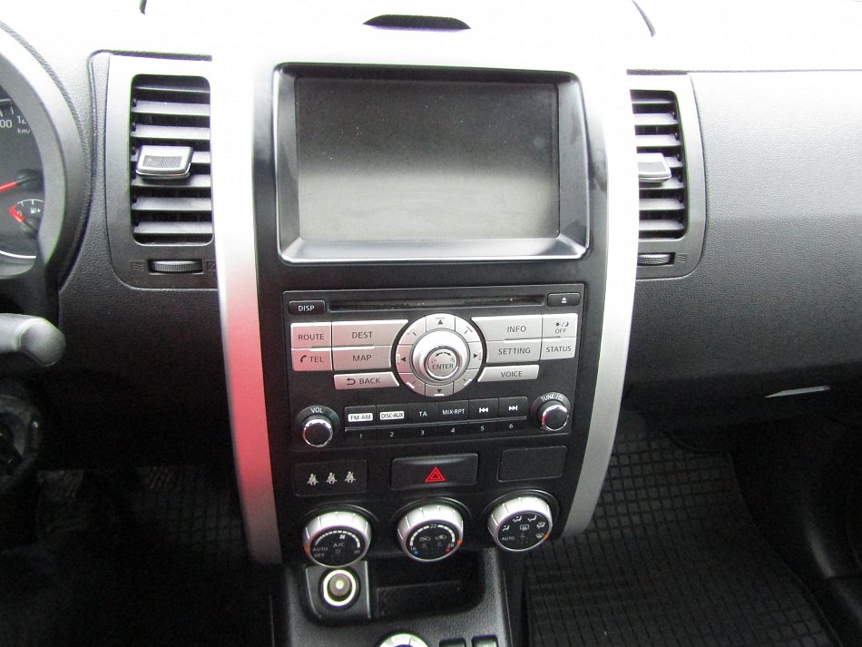 Nissan X-Trail 2.0 dCi  4x4