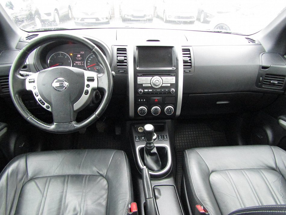 Nissan X-Trail 2.0 dCi  4x4