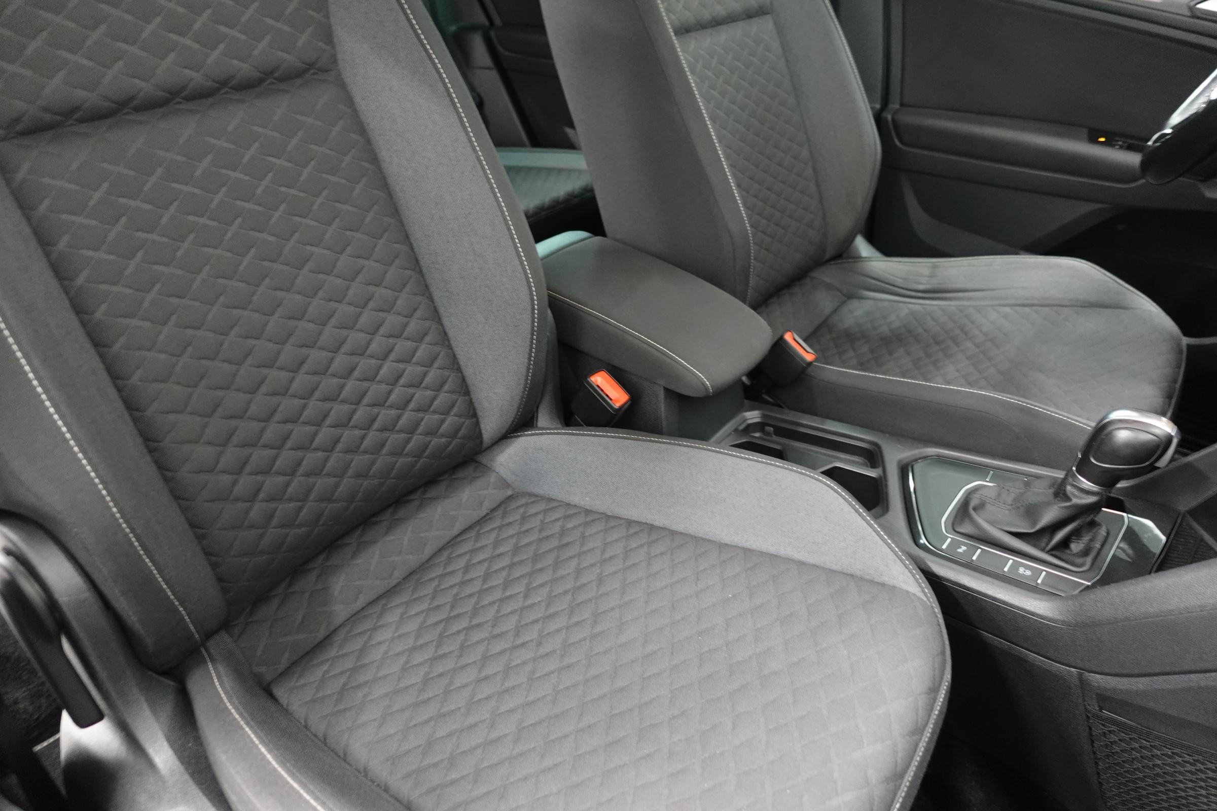 Volkswagen Tiguan, 2018 - pohled č. 11