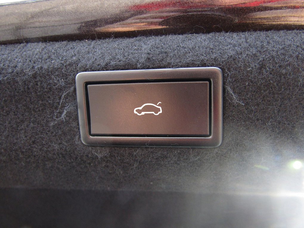 Škoda Superb III 2.0 TDi L&K