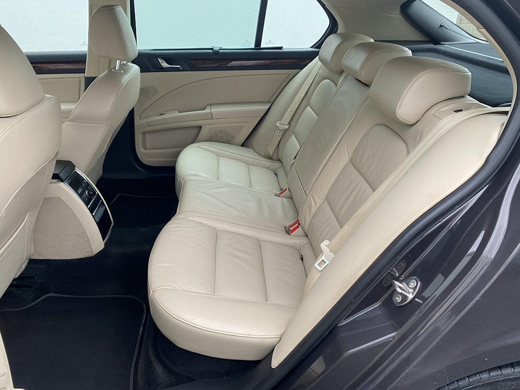 Škoda Superb II 2.0 TDi Elegance