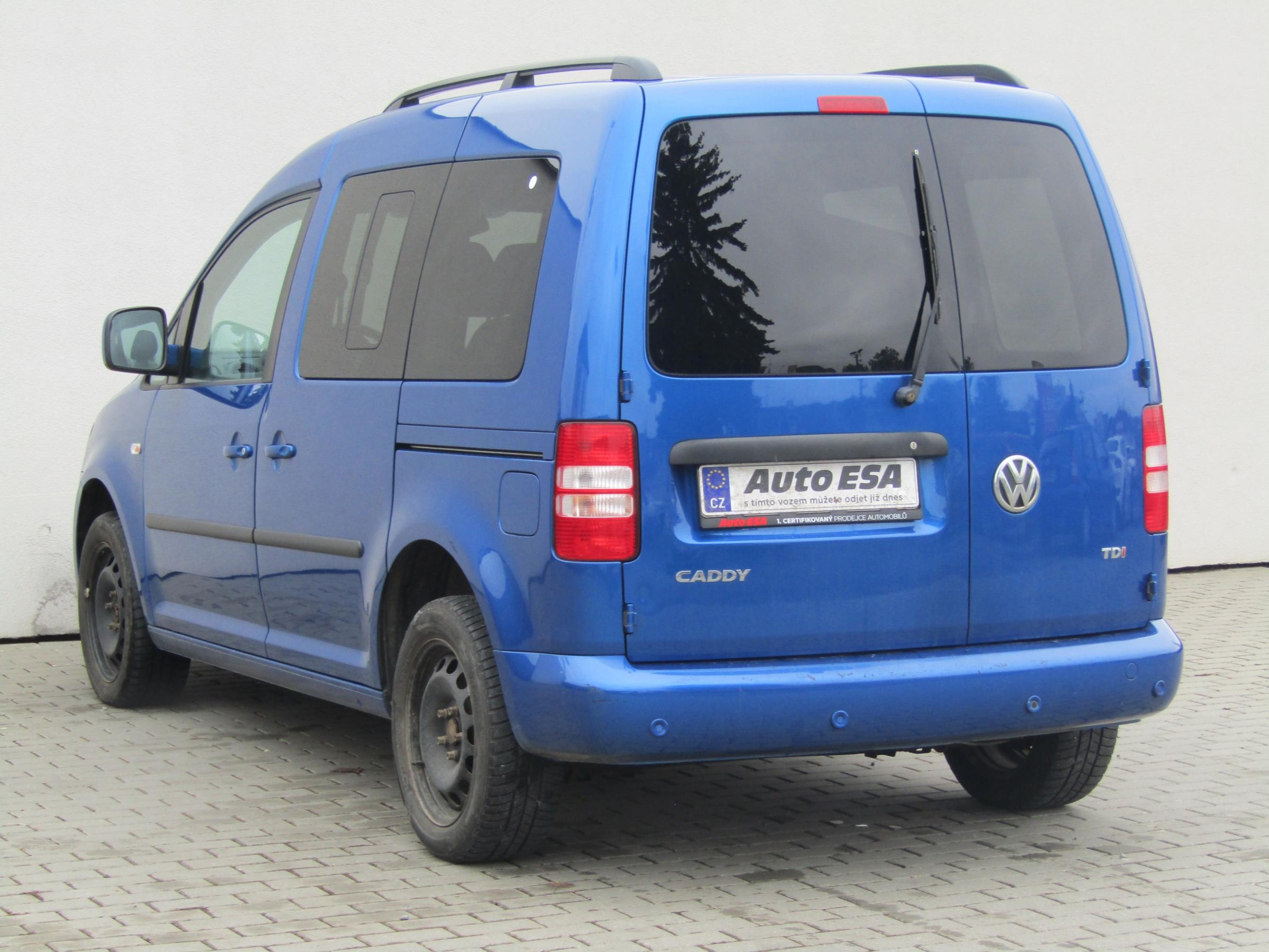 Volkswagen Caddy, 2012 - pohled č. 4