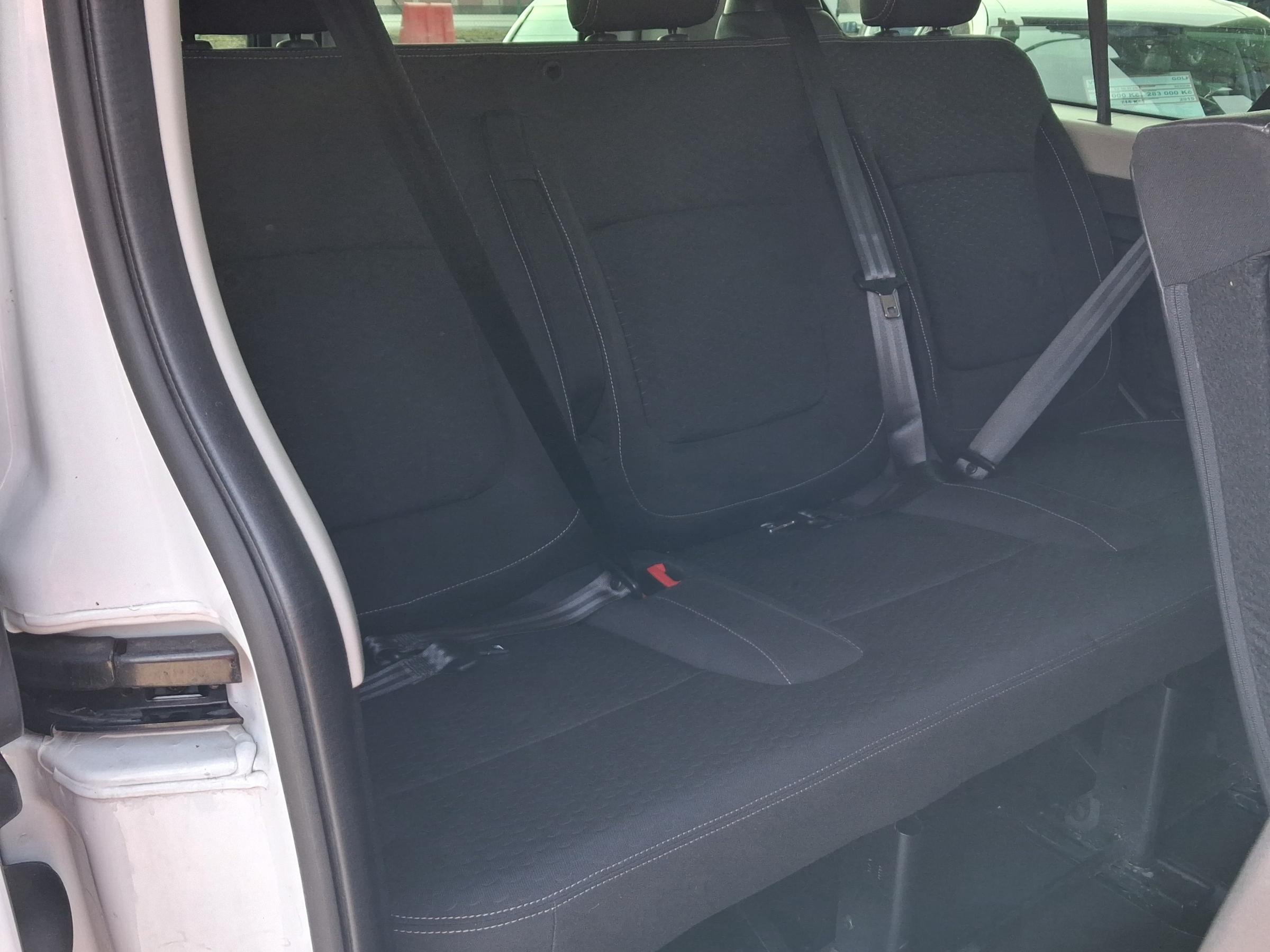 Opel Vivaro, 2019 - pohled č. 12