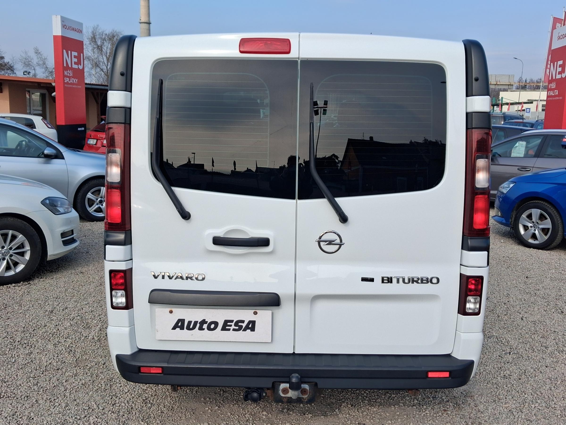 Opel Vivaro, 2019 - pohled č. 5