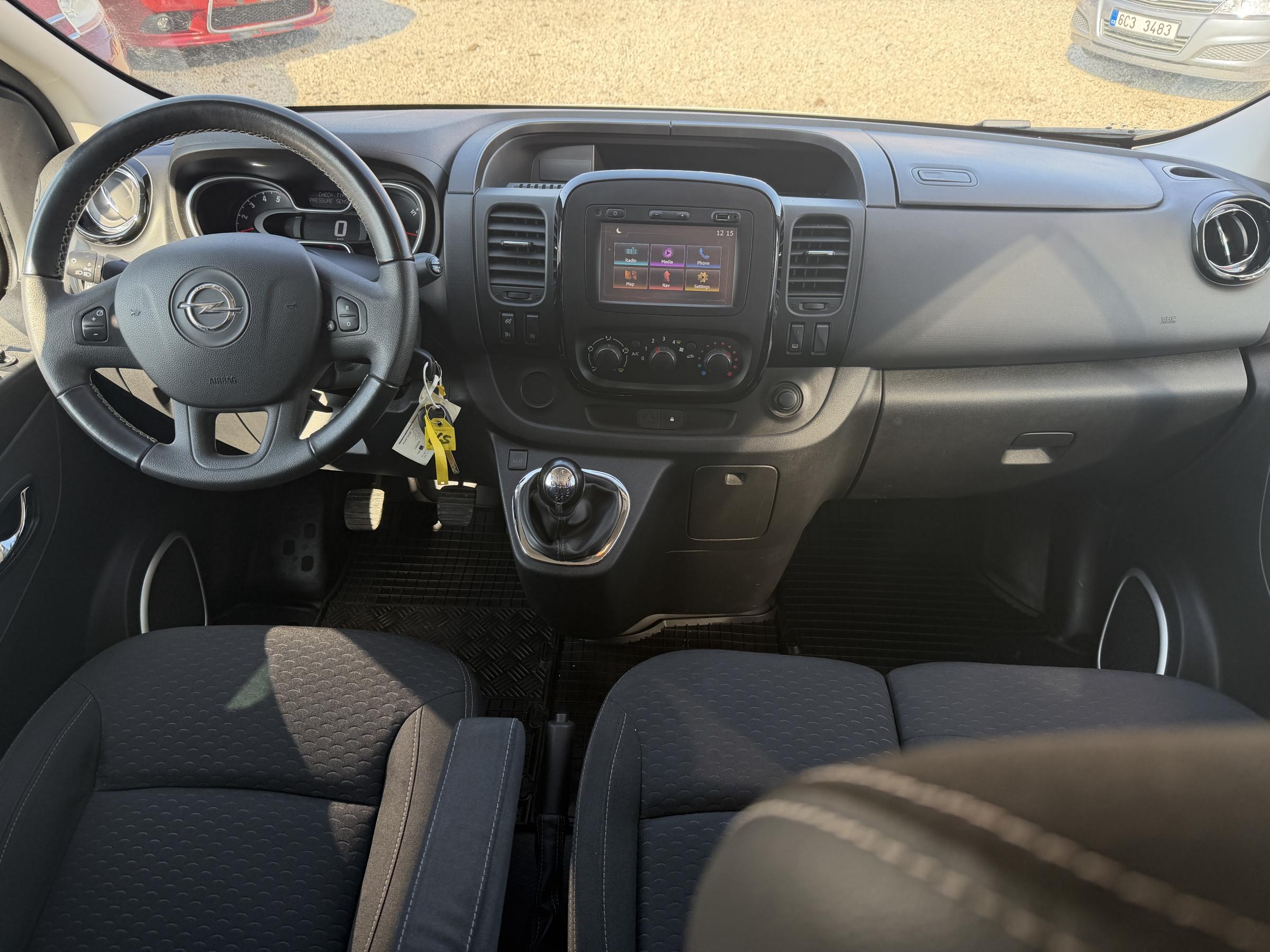 Opel Vivaro, 2019 - pohled č. 8