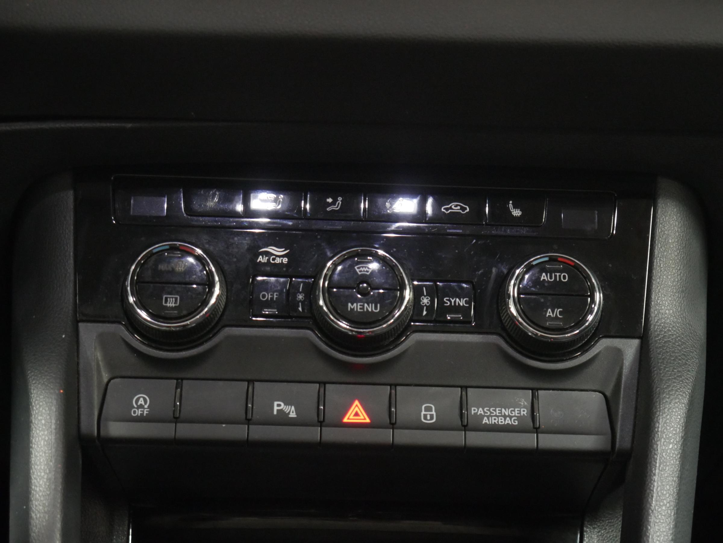 Škoda Karoq, 2018 - pohled č. 15