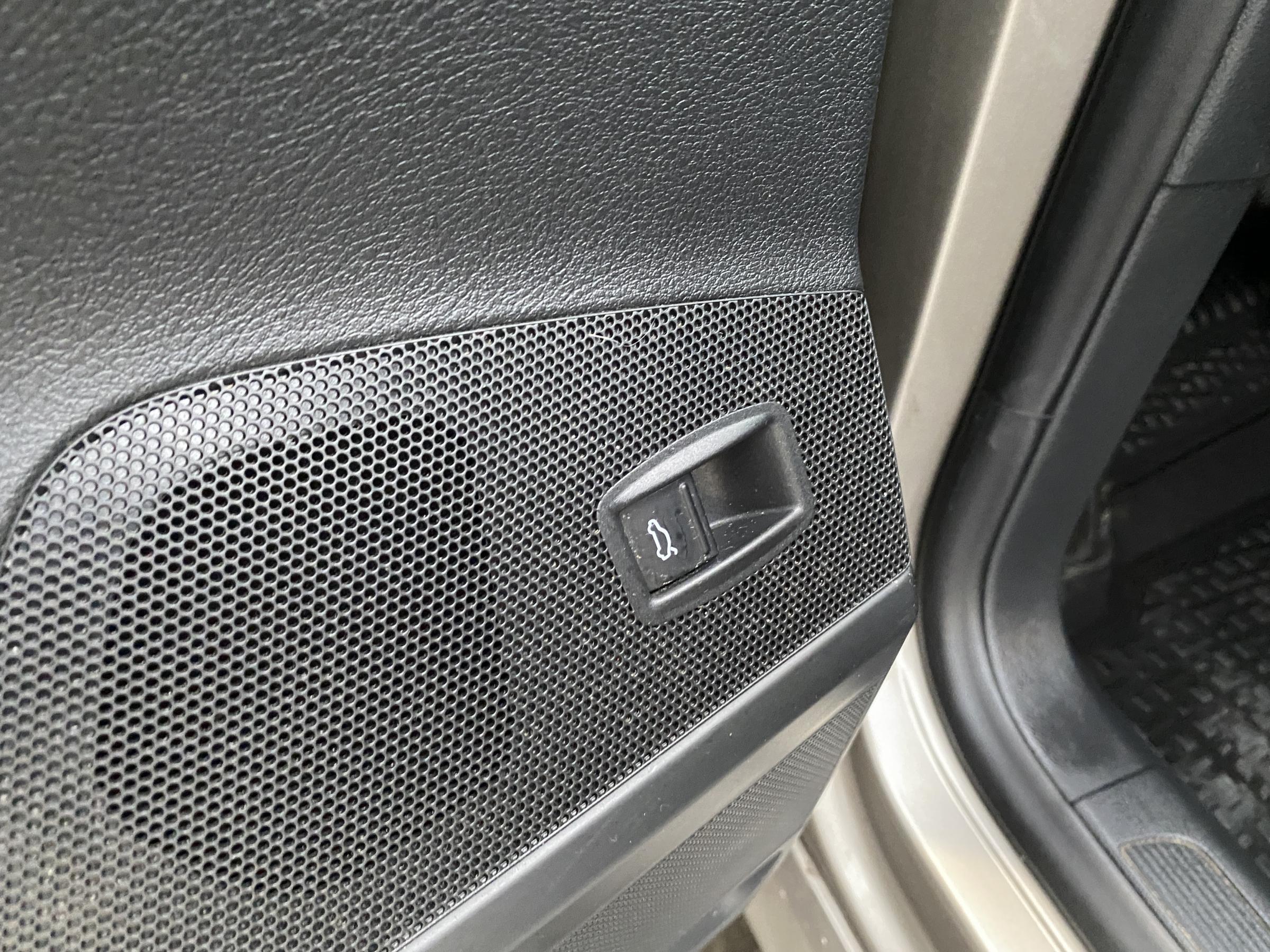 Volkswagen Passat, 2013 - pohled č. 14