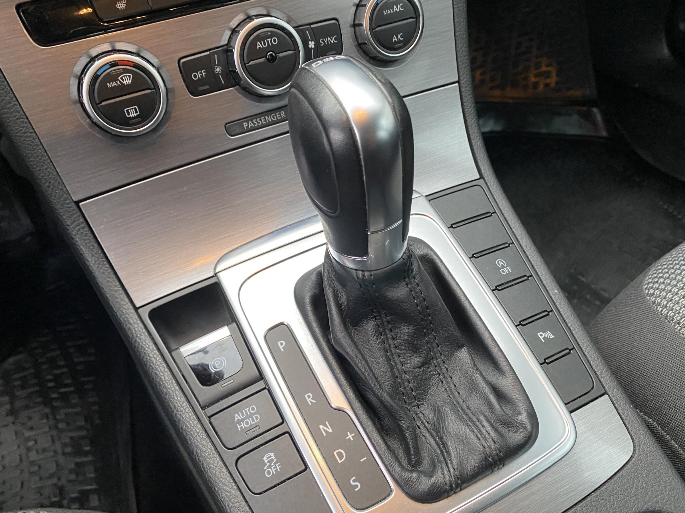 Volkswagen Passat, 2013 - pohled č. 17