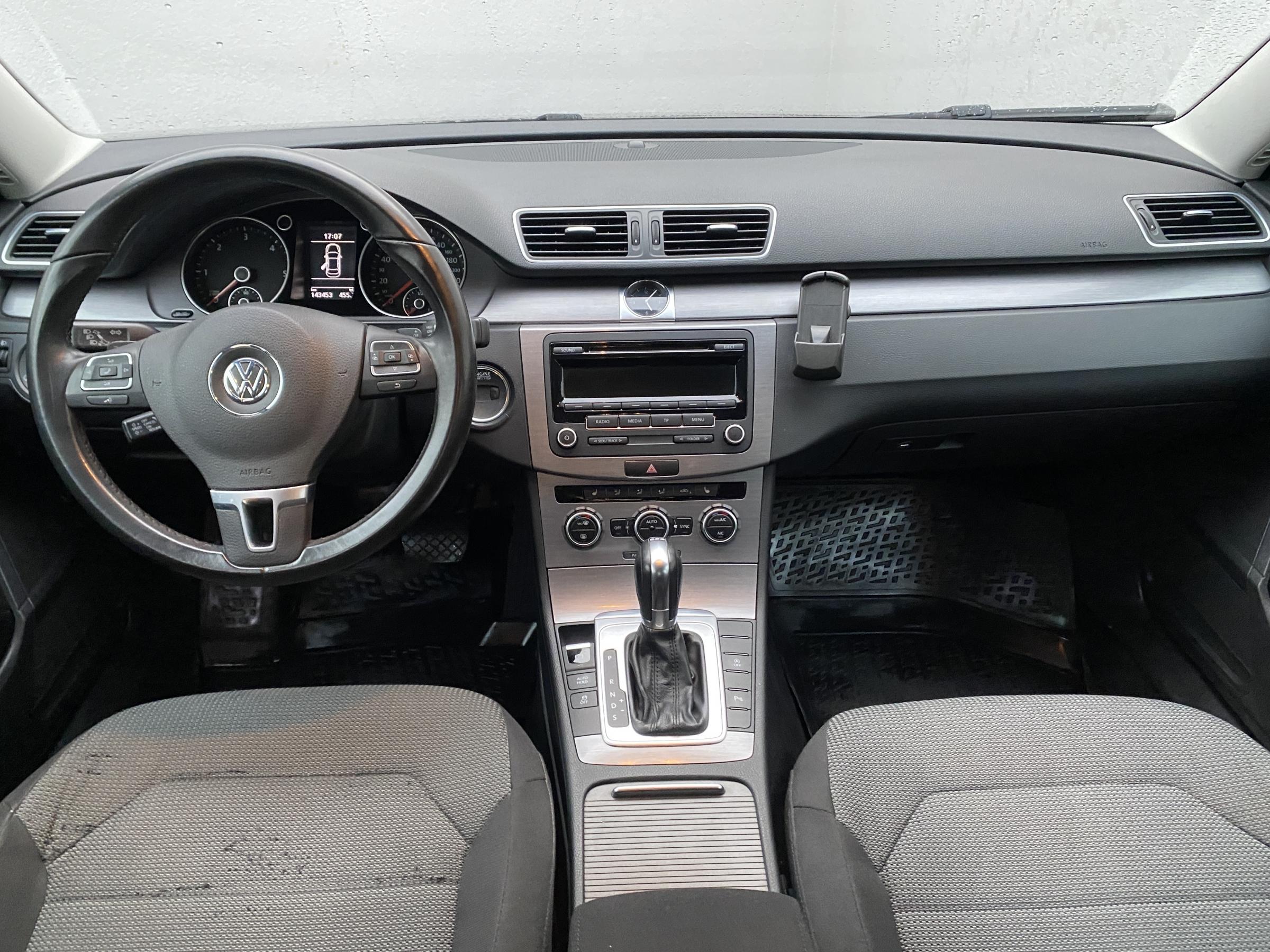 Volkswagen Passat, 2013 - pohled č. 8