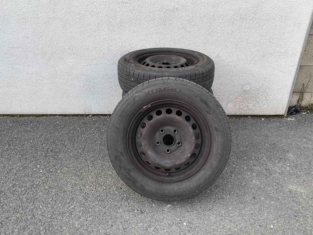 Škoda Octavia II 1.6 MPi Ambiente