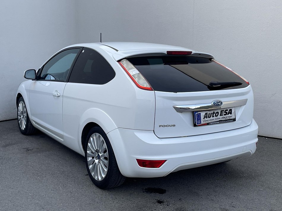 Ford Focus 1.6 16V 