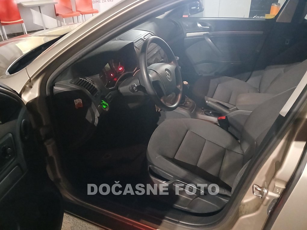 Škoda Octavia II 1.6MPi 