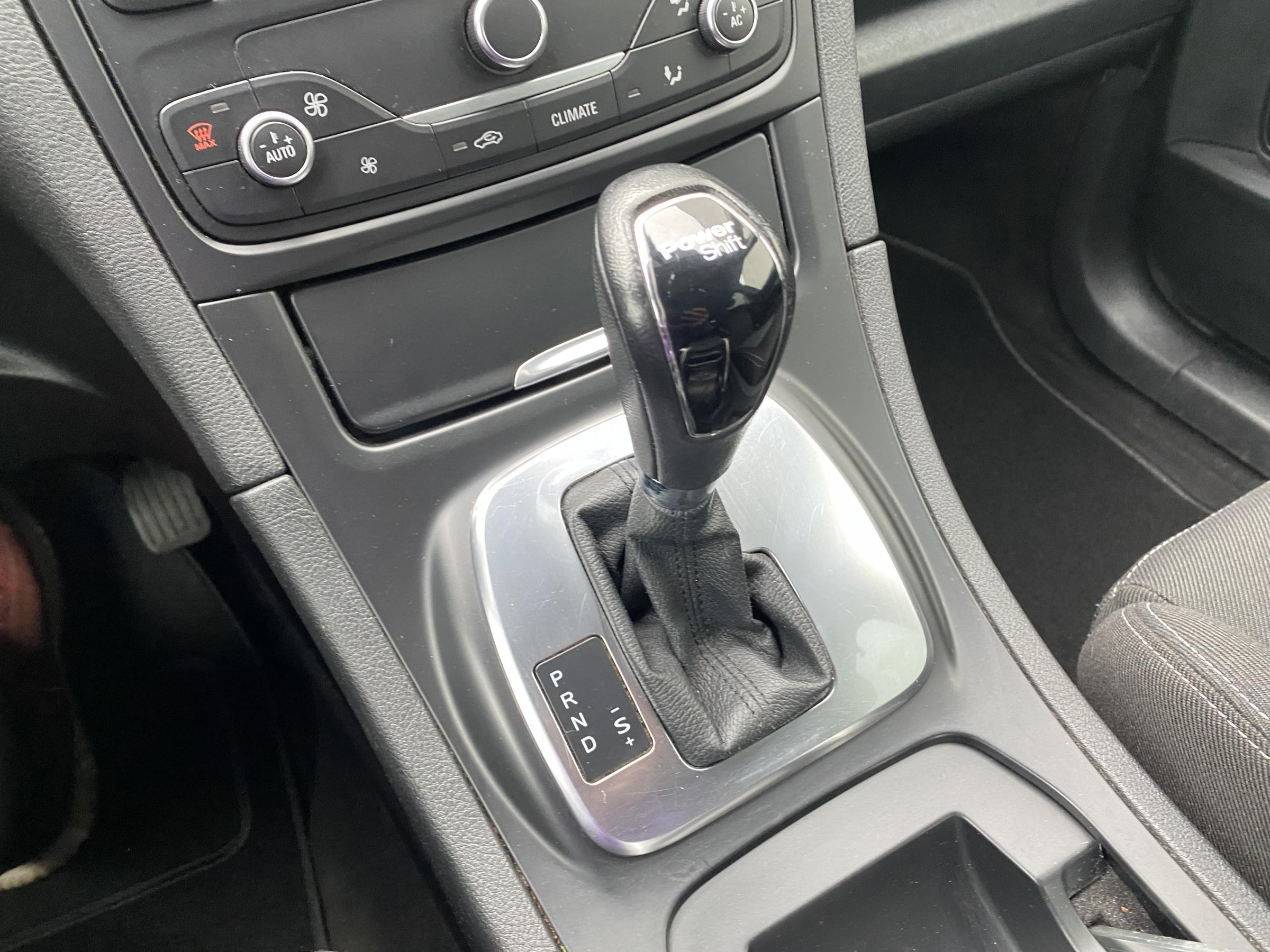 Ford S-MAX, 2014 - pohled č. 16