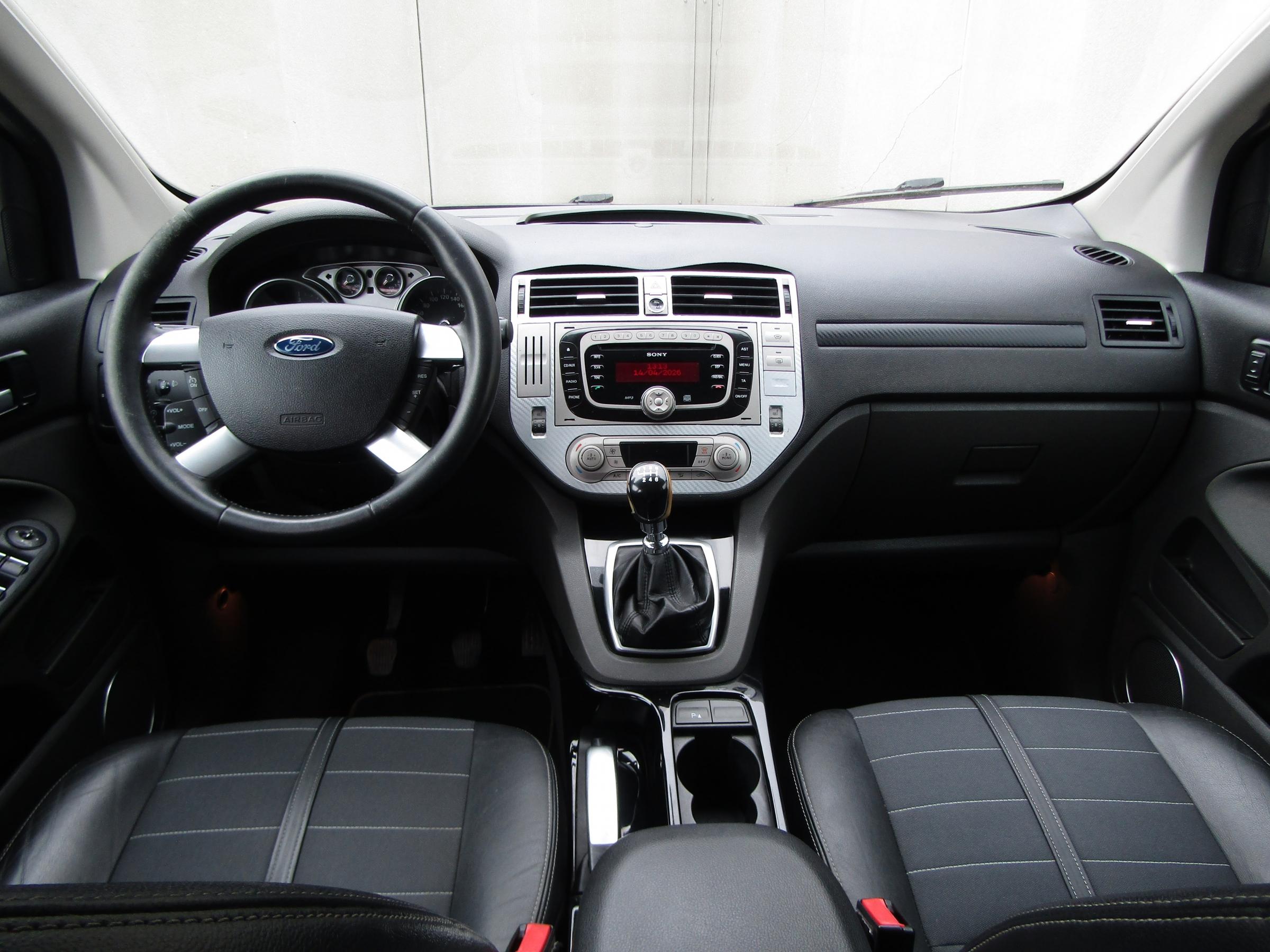 Ford Kuga, 2011 - pohled č. 8