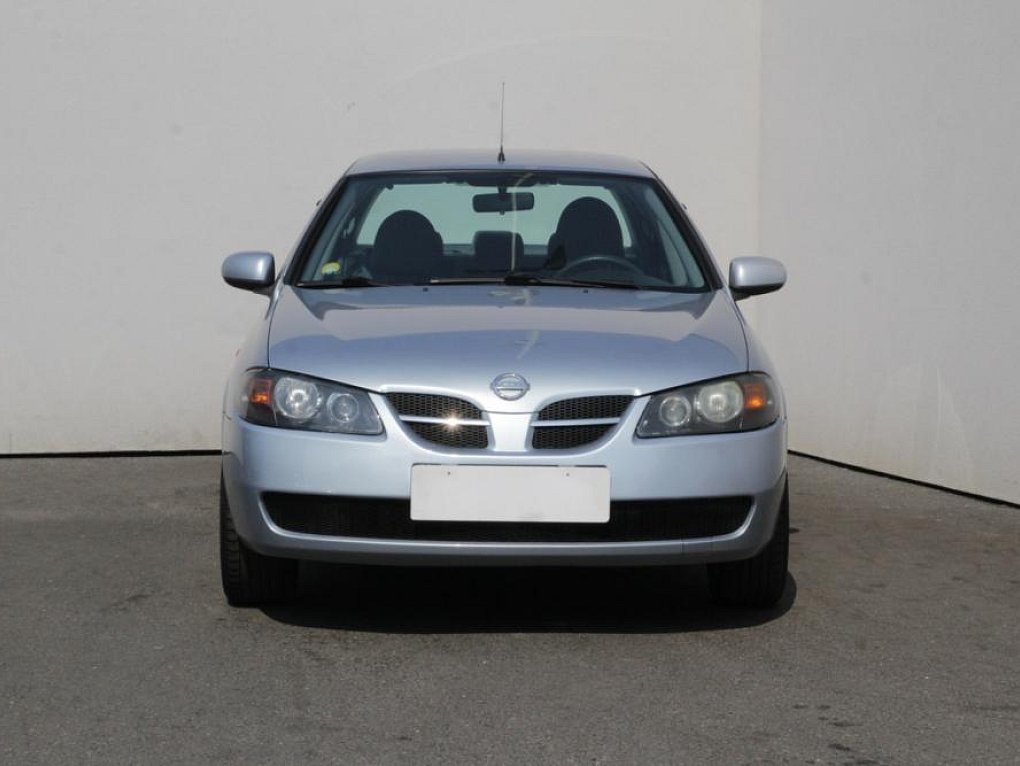 Nissan Almera 1.5 16V 