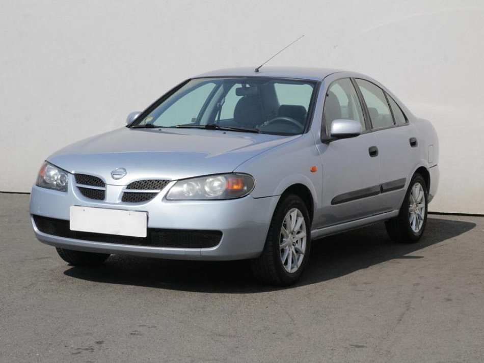 Nissan Almera 1.5 16V 