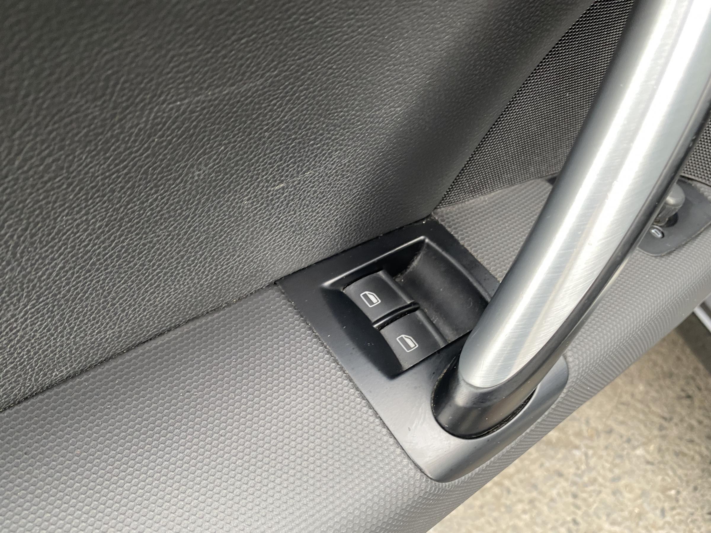 Audi TT Coupé, 2008 - pohled č. 13