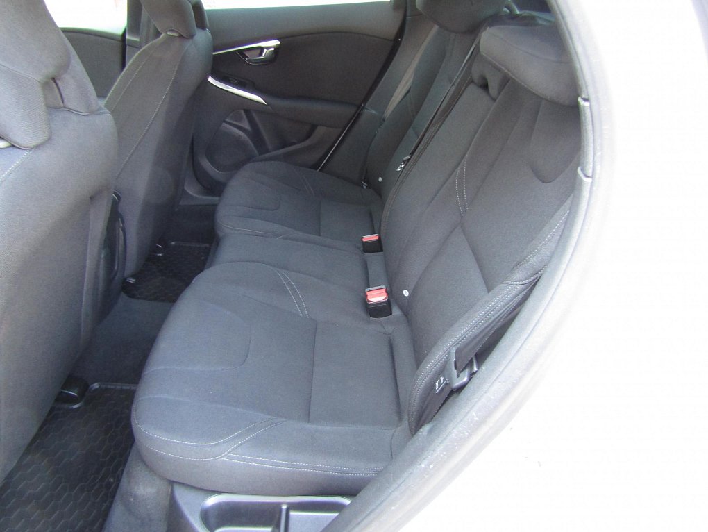 Volvo V40 2.0D 