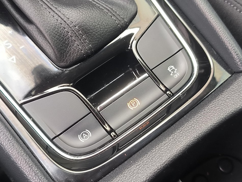 Škoda Karoq 1.6 TDi Style
