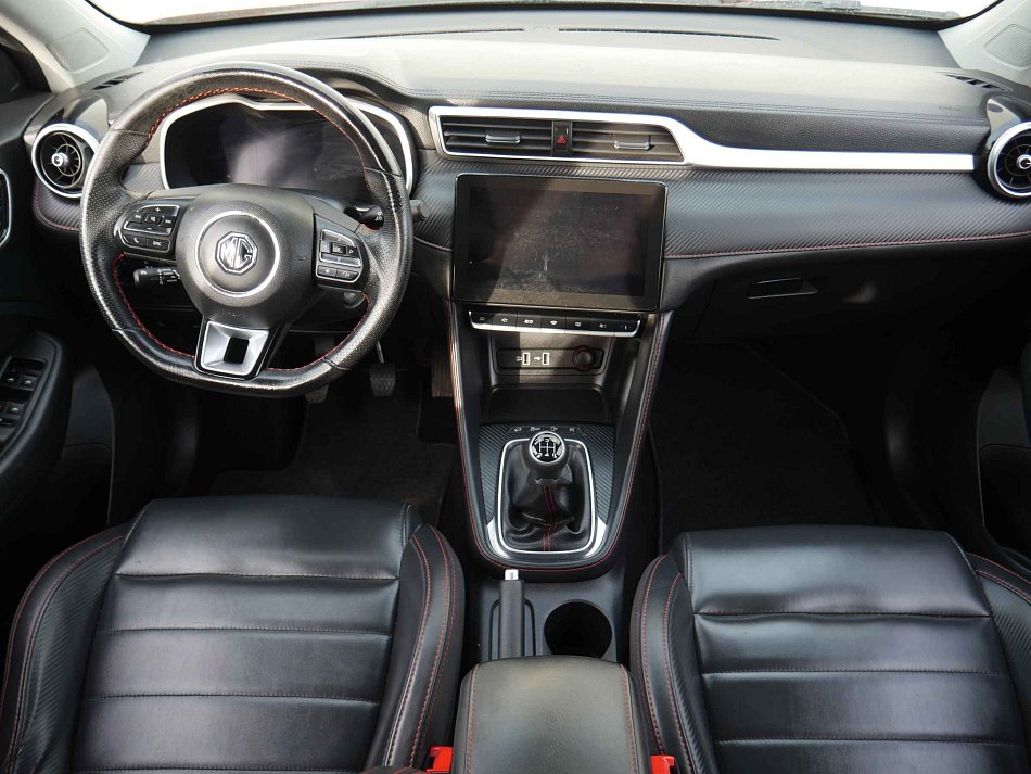 MG ZS 1.5 DVVT Luxury