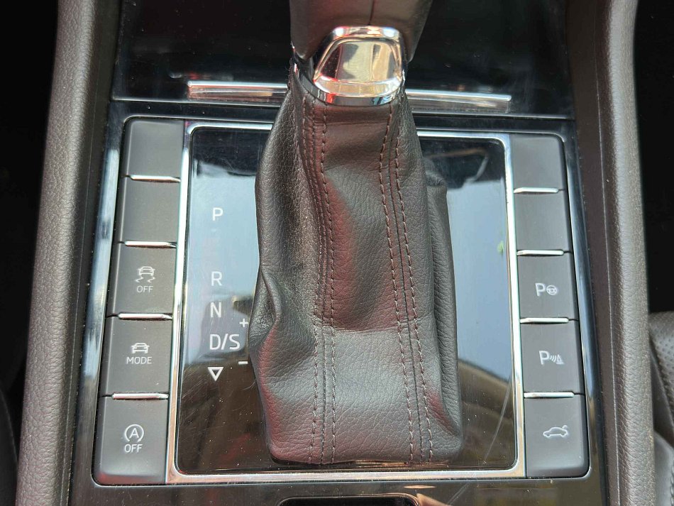 Škoda Superb III 2.0 TDi  4x4