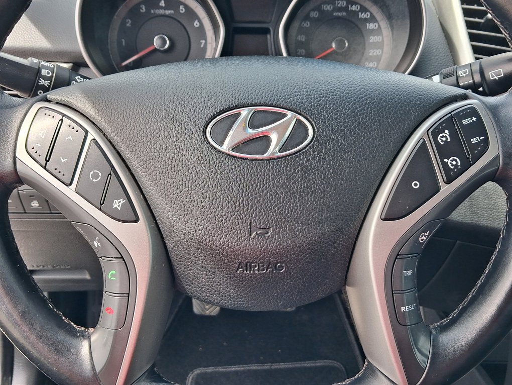 Hyundai I30 1.6GDi 