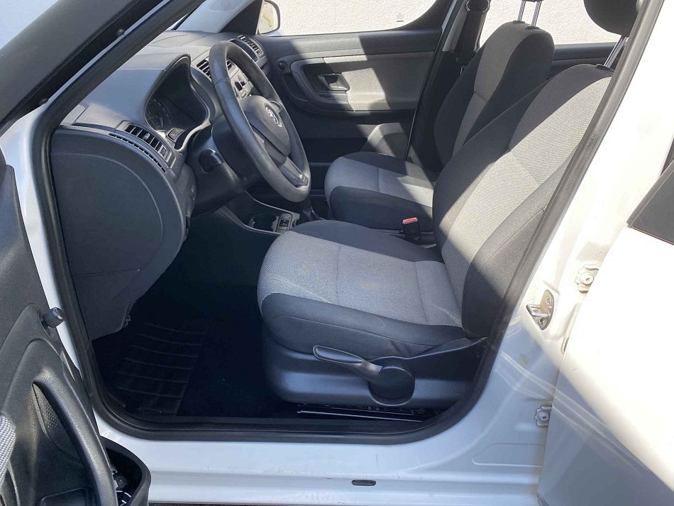 Škoda Roomster 1.6 TDi Active