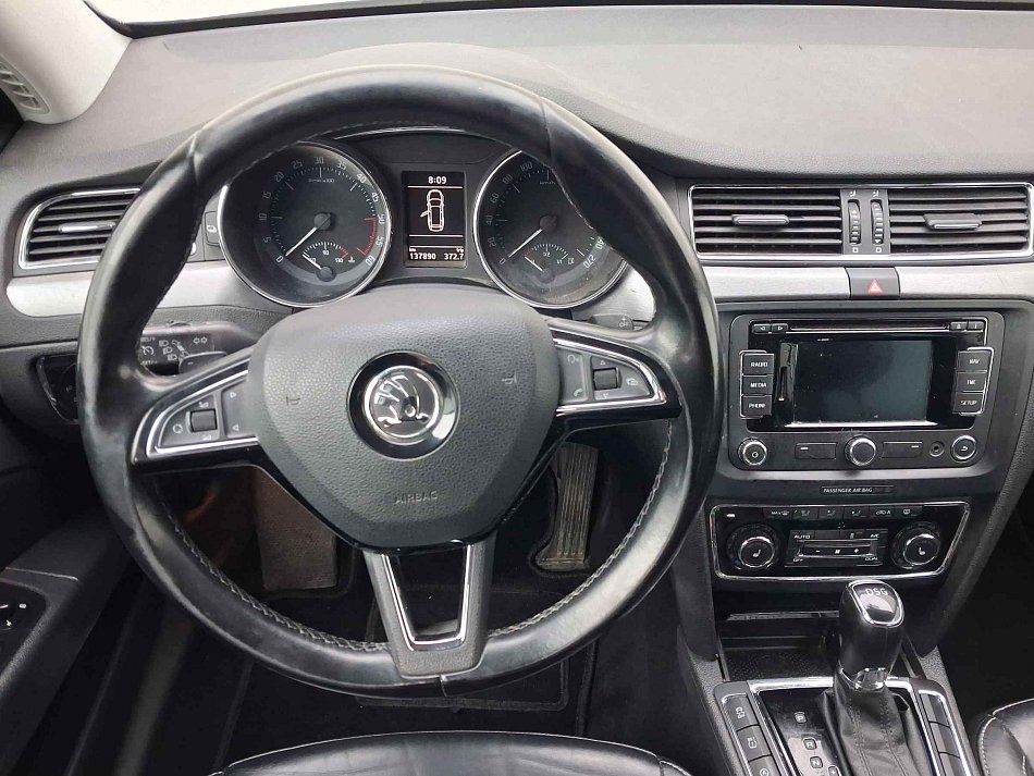 Škoda Superb II 2.0 TDi Elegance