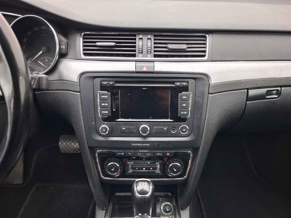 Škoda Superb II 2.0 TDi Elegance