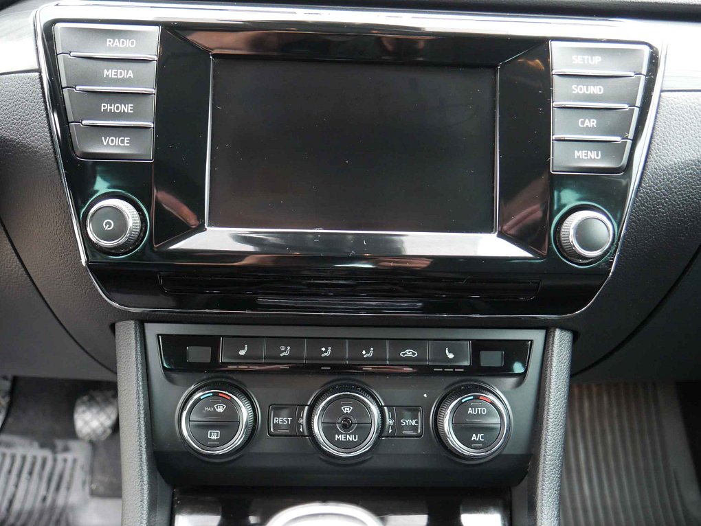Škoda Superb III 2.0 TDi 