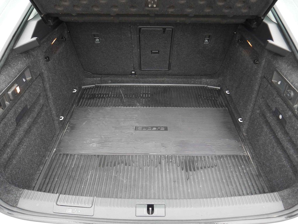 Škoda Superb III 2.0 TDi 