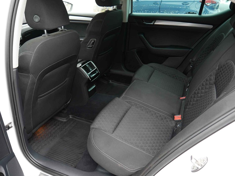Škoda Superb III 2.0 TDi 