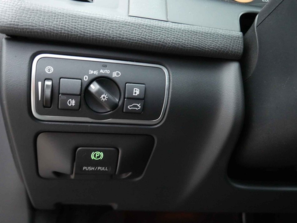 Volvo XC60 2.4D  AWD