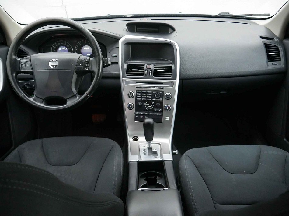Volvo XC60 2.4D  AWD