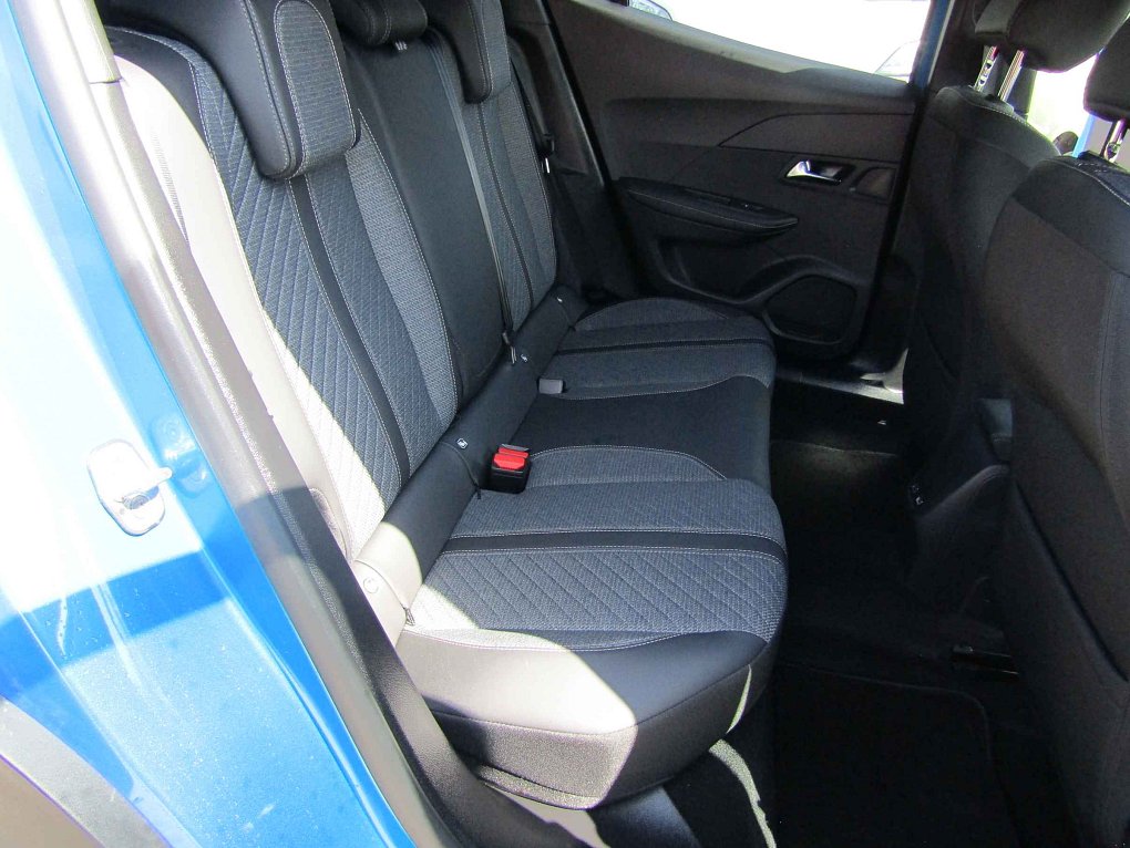 Peugeot 2008 1.2 PT Allure