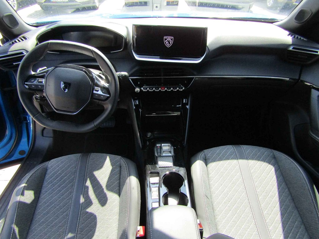 Peugeot 2008 1.2 PT Allure