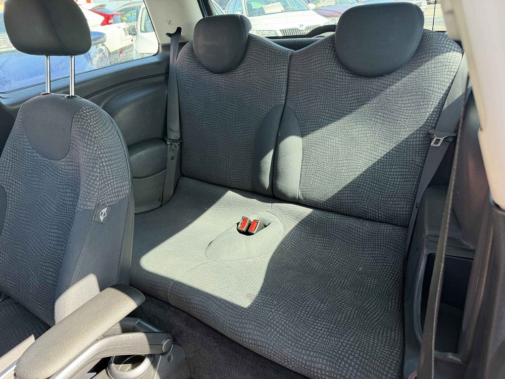 Mini Cooper 1.6i 