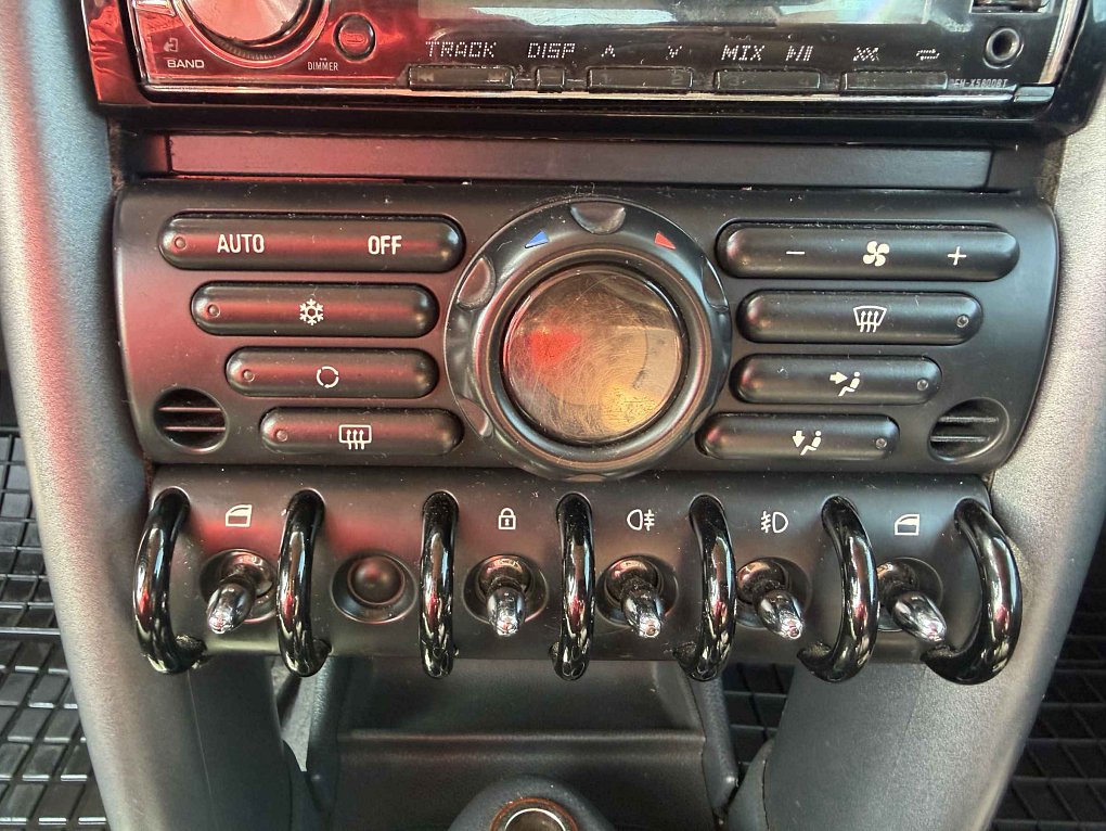 Mini Cooper 1.6i 