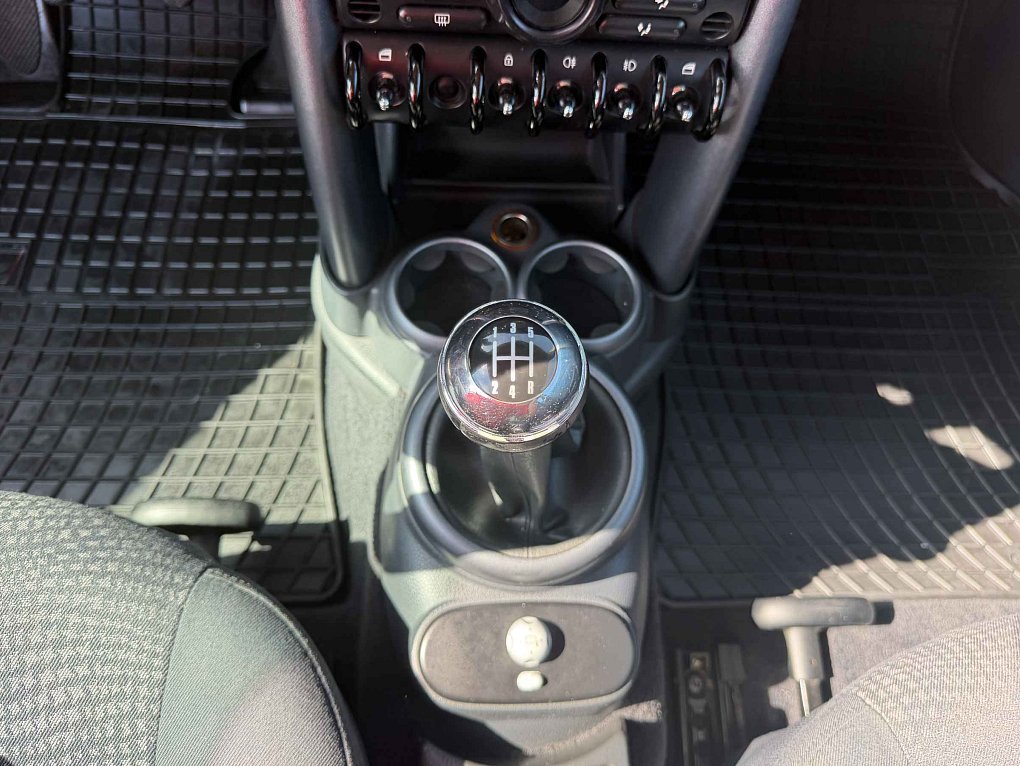 Mini Cooper 1.6i 
