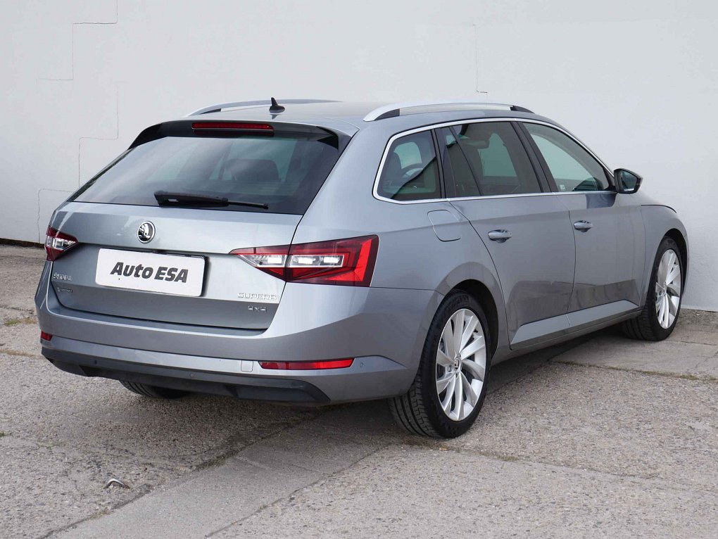 Škoda Superb III 2.0 TDi L&K 4x4