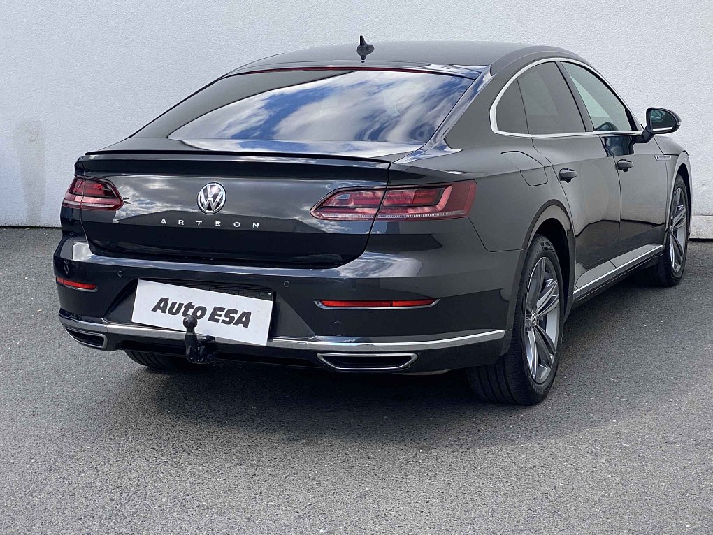 Volkswagen Arteon 2.0 TSi R-Line