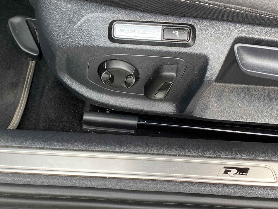 Volkswagen Arteon 2.0 TSi R-Line