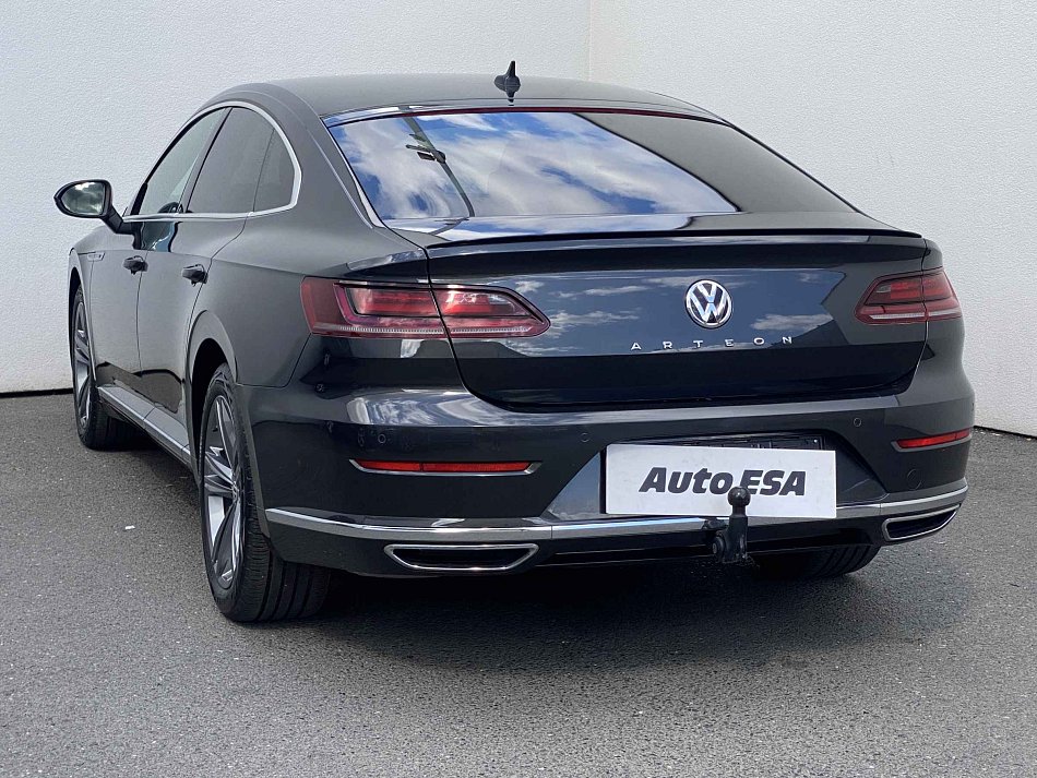 Volkswagen Arteon 2.0 TSi R-Line